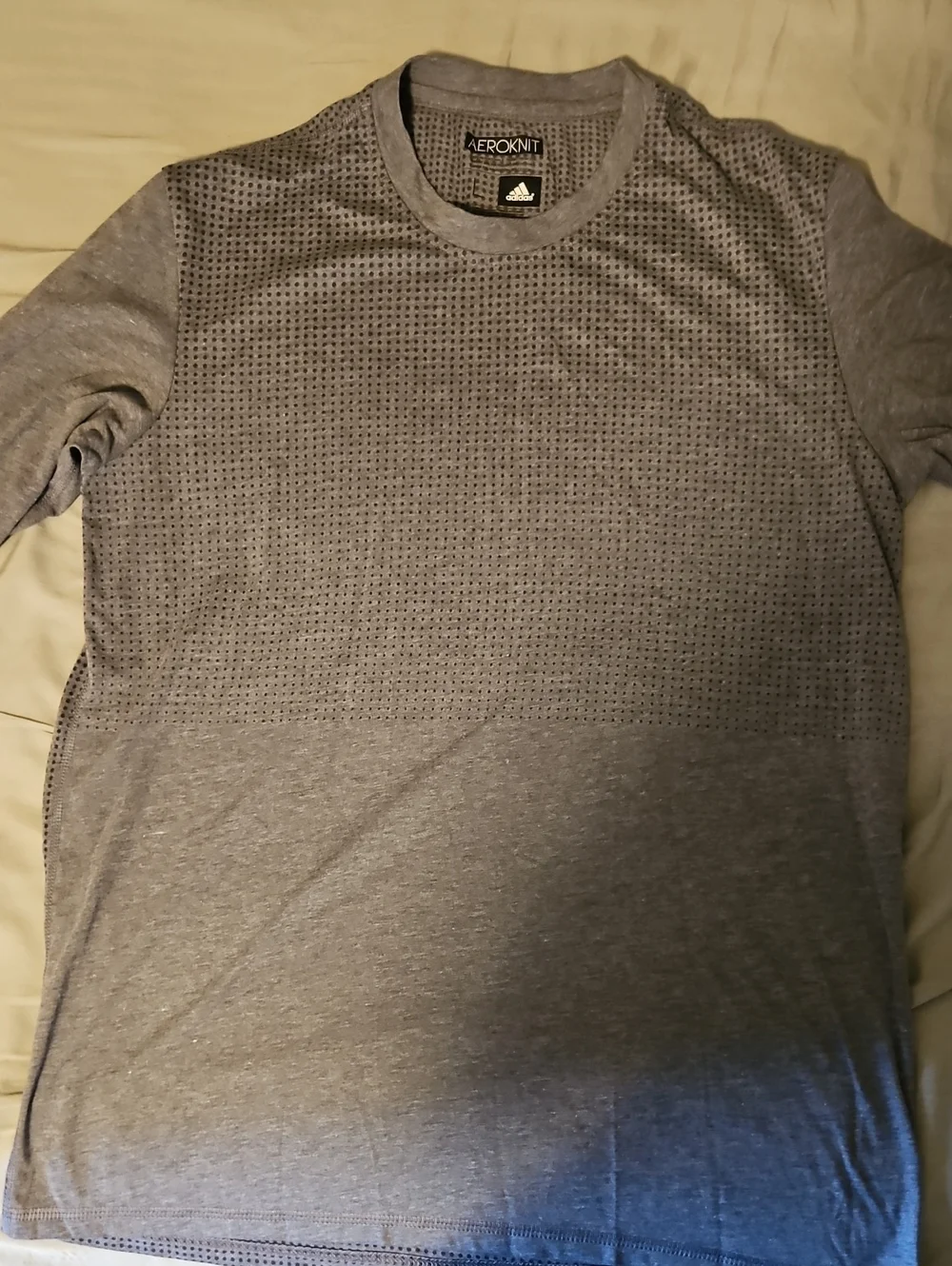 adidas Men’s Grey Long-Sleeve Aeroknit Performance Tee